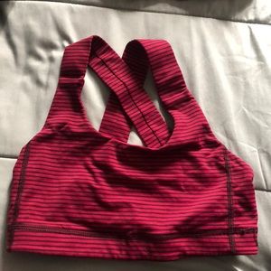 Lululemon sports bra